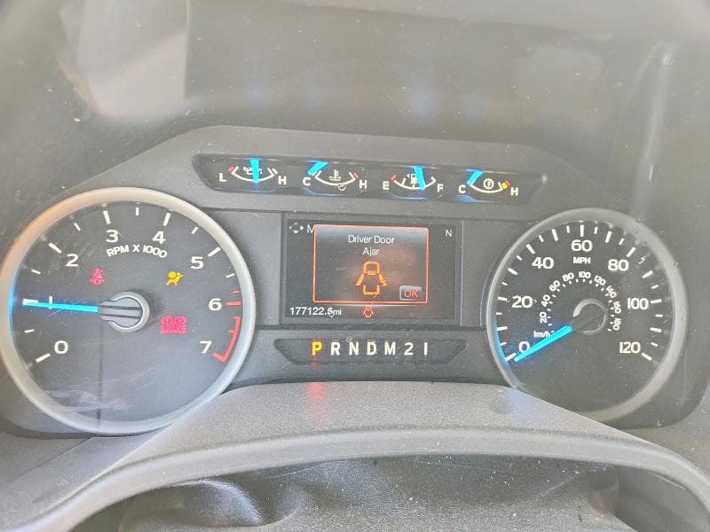 2017 FORD F150 SUPERCREW 9