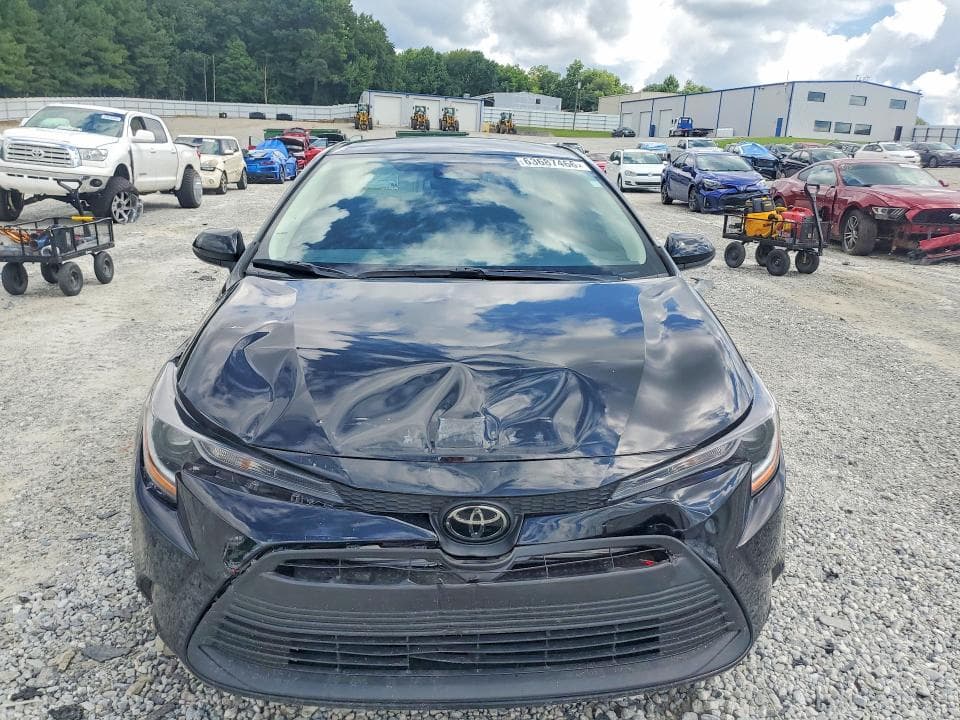 2025 TOYOTA COROLLA LE 5
