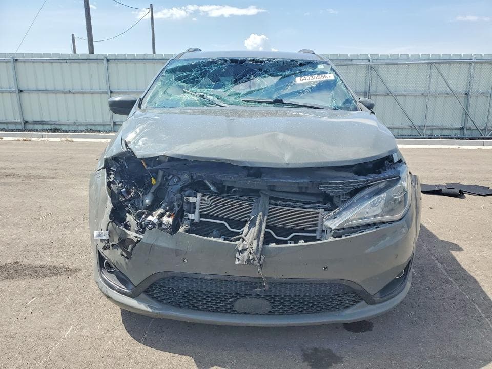 2020 CHRYSLER PACIFICA TOURING L PLUS 5