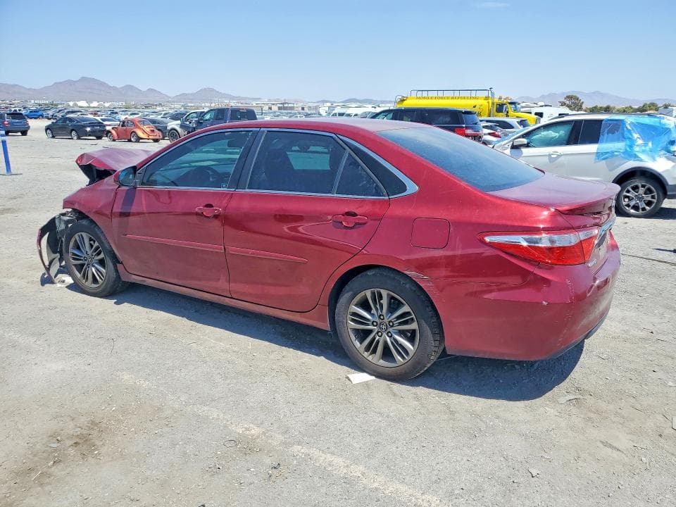 2017 TOYOTA CAMRY SE 2