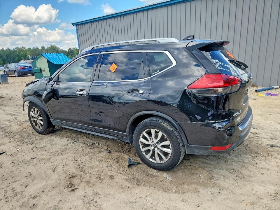 2017 NISSAN ROGUE SV 2
