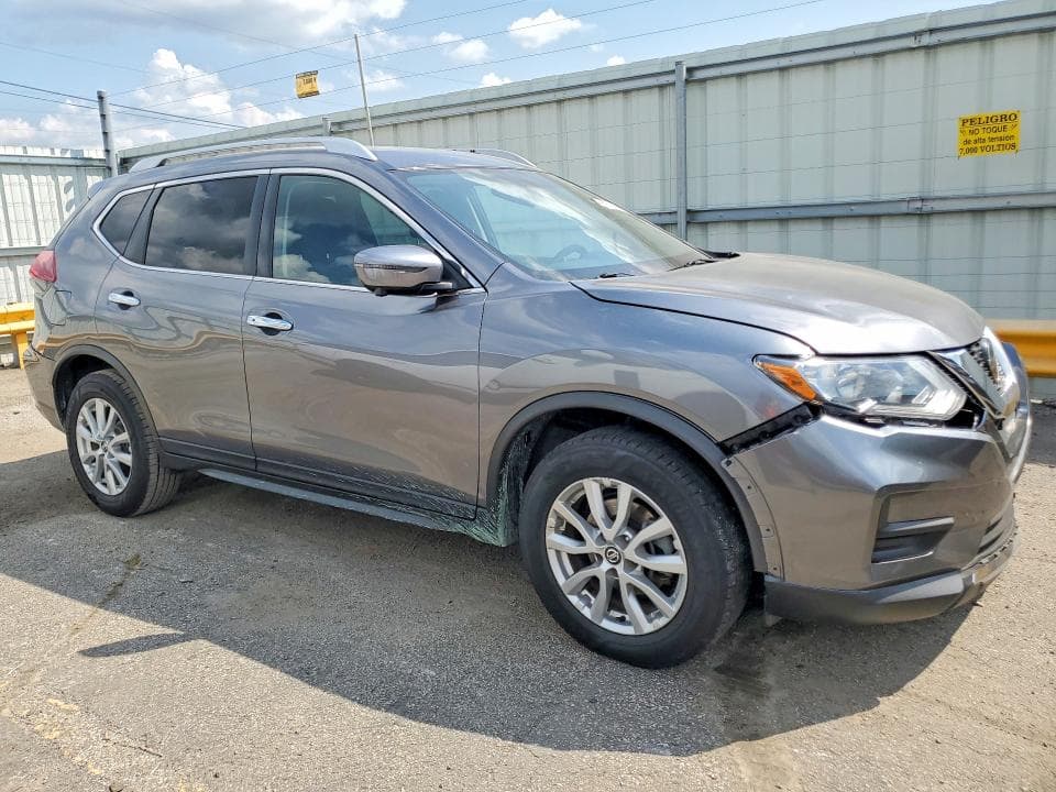 2018 NISSAN ROGUE SV 4