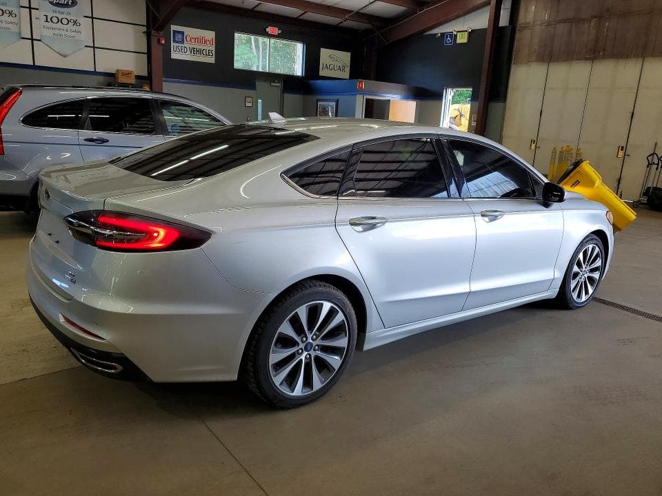 2019 FORD FUSION SE 3