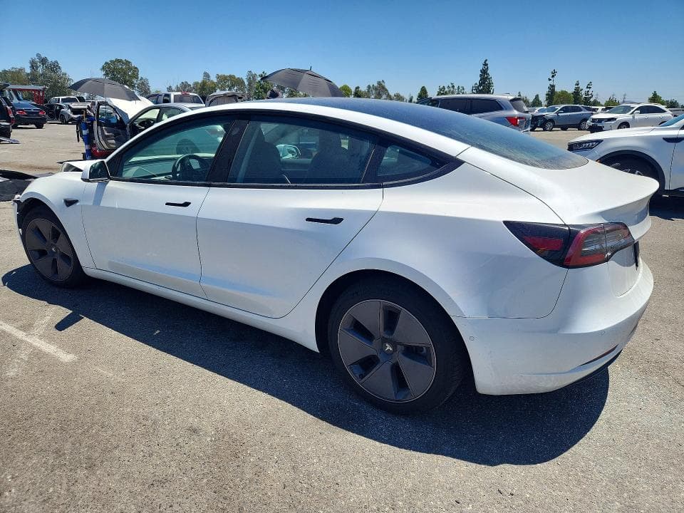 2022 TESLA MODEL 3 2
