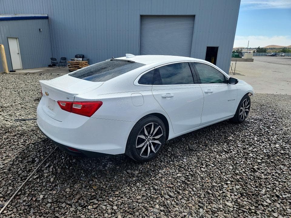 2018 CHEVROLET MALIBU LT 3