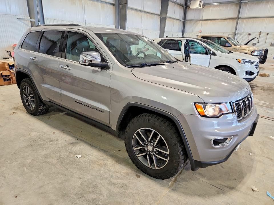 2017 JEEP GRAND CHEROKEE LIMITED 4
