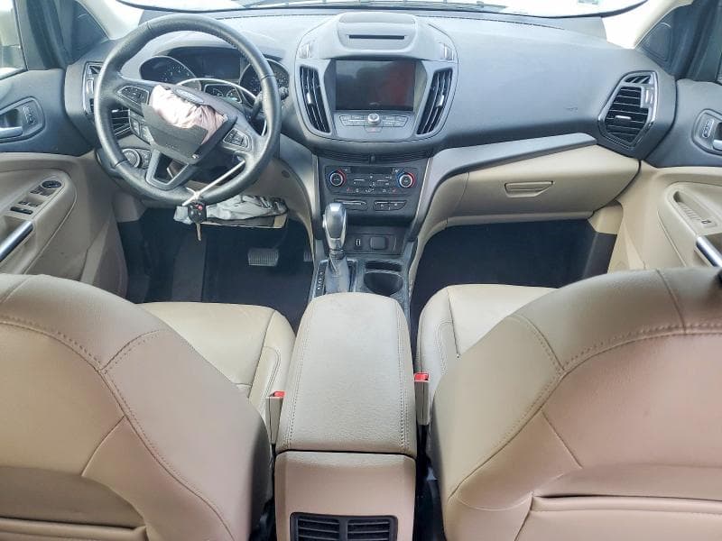 2018 FORD ESCAPE SEL 8