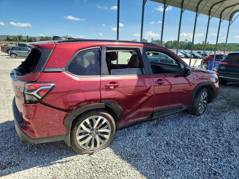 2025 SUBARU FORESTER TOURING 3
