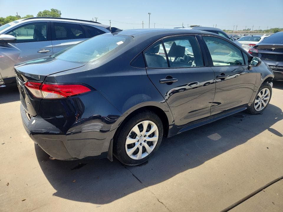 2026 TOYOTA COROLLA LE 3