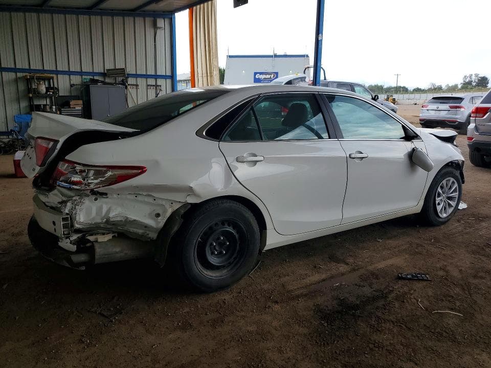 2017 TOYOTA CAMRY LE 3