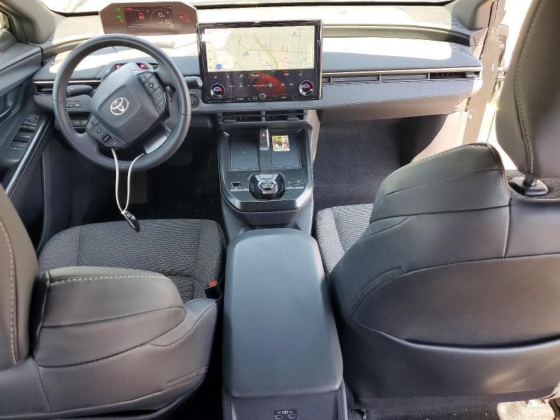 2026 TOYOTA BZ XLE PLUS 8