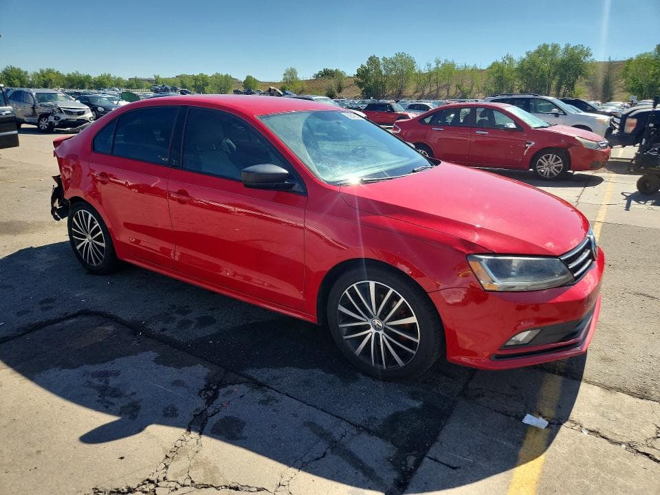 2017 VOLKSWAGEN JETTA SPORT 4