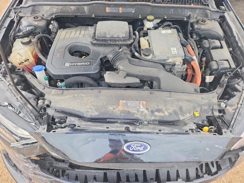 2017 FORD FUSION SE HYBRID 11