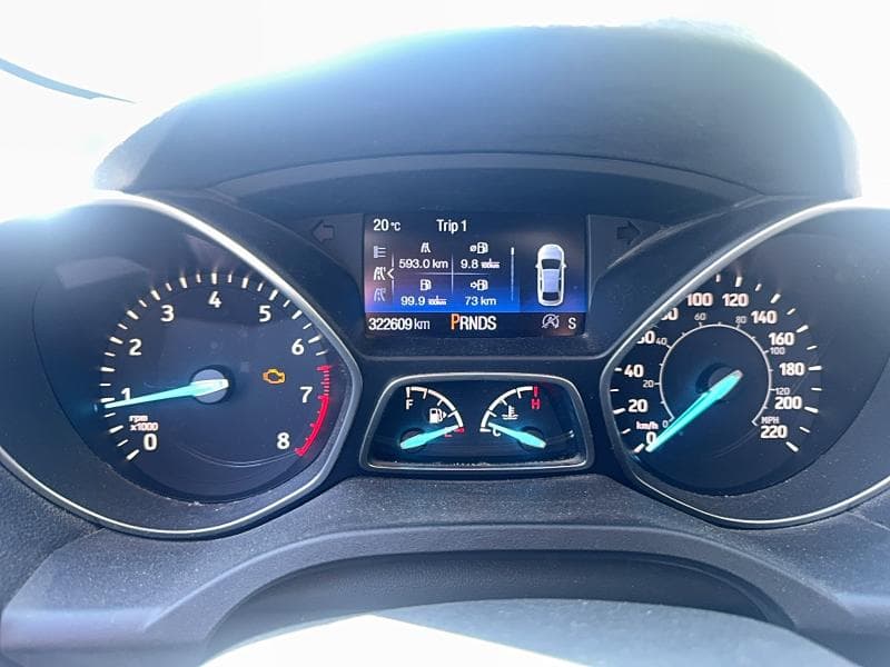 2017 FORD ESCAPE SE 8