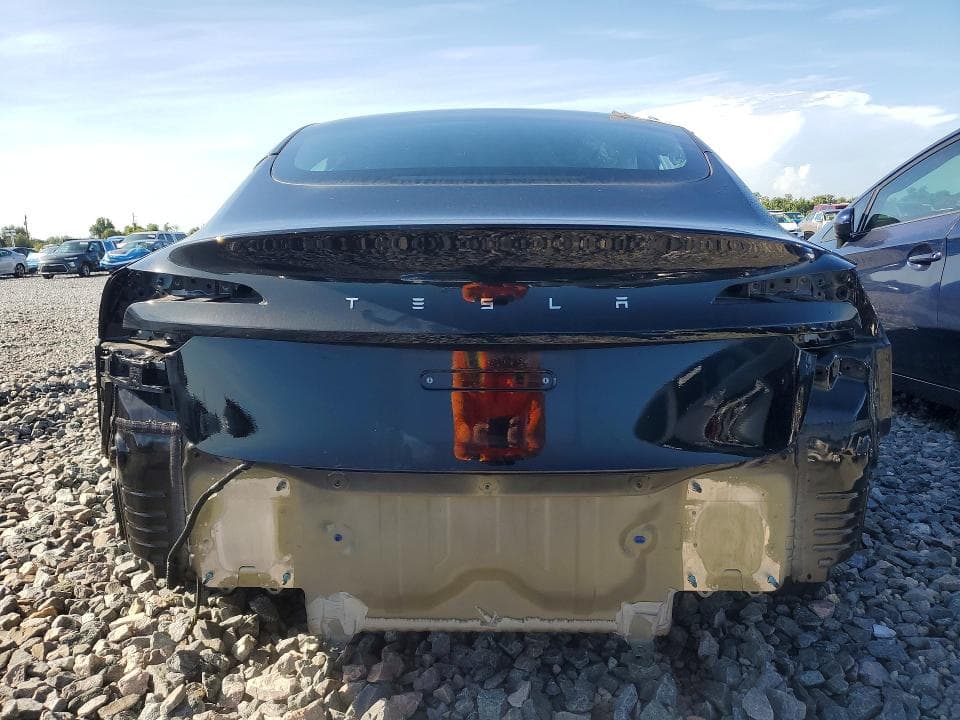 2024 TESLA MODEL 3 6