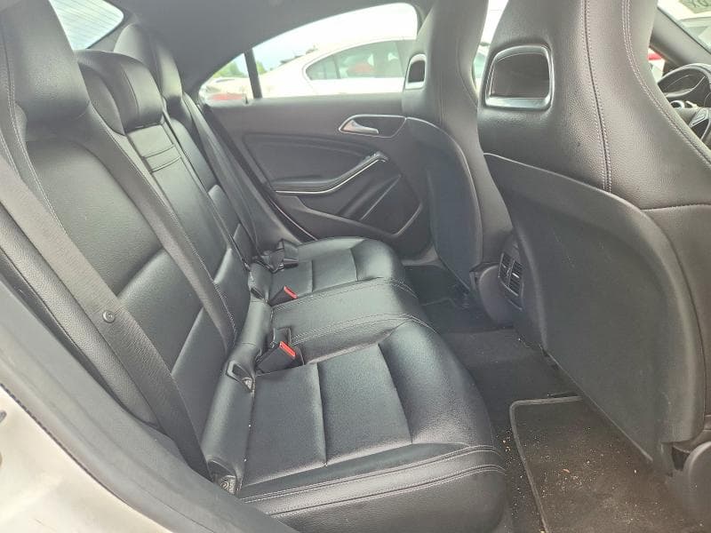 2019 MERCEDES-BENZ CLA 250 10