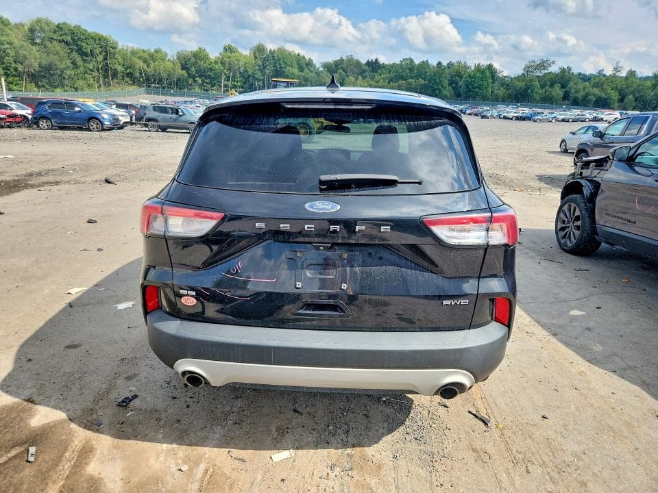 2021 FORD ESCAPE SE 6