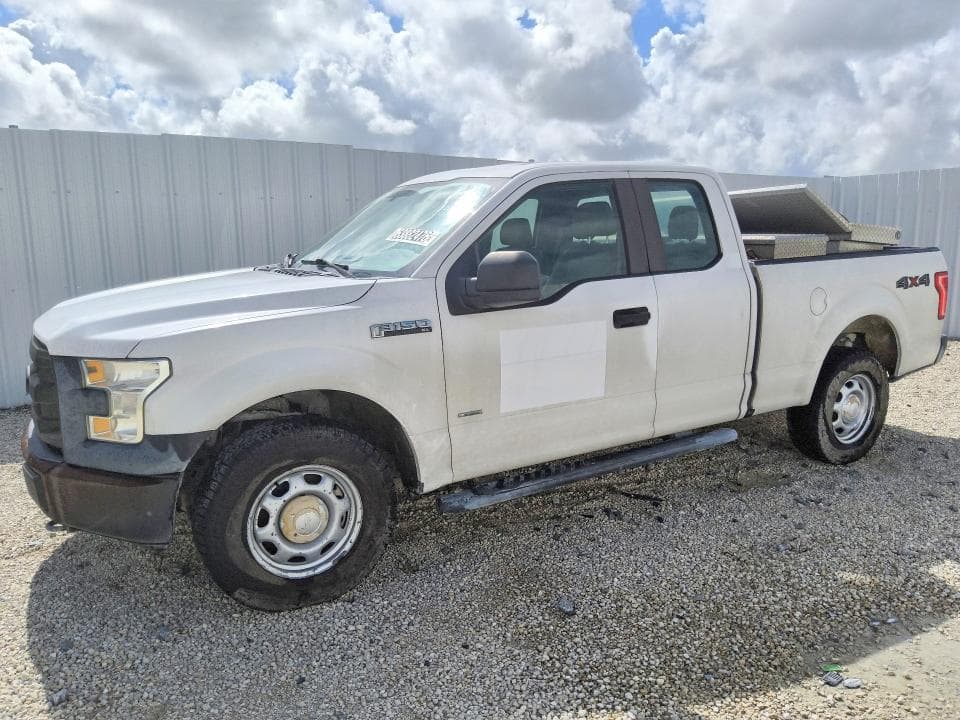 2017 FORD F150 SUPER CAB - 1