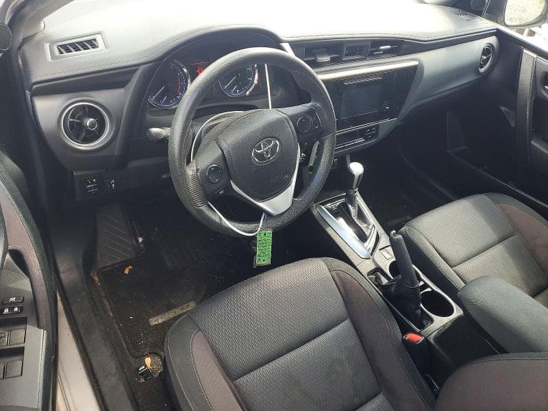 2019 TOYOTA COROLLA LE 8