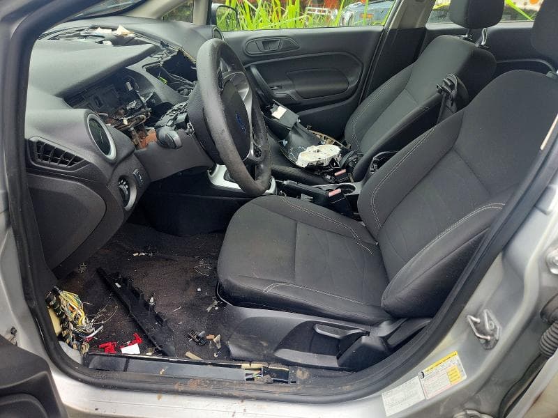 2017 FORD FIESTA SE 7