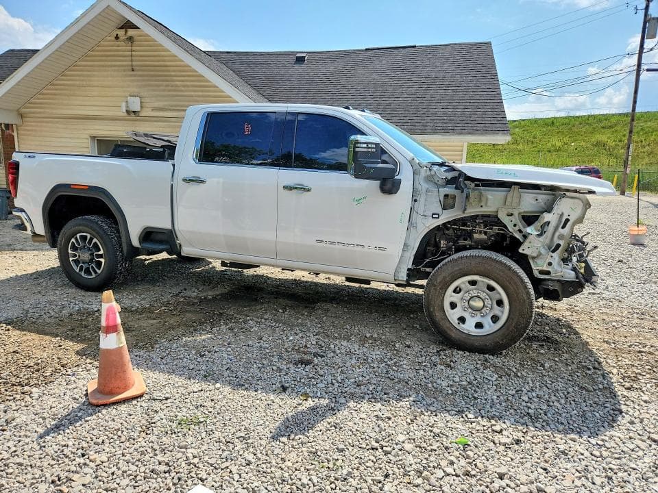 2024 GMC SIERRA K2500 SLT 4