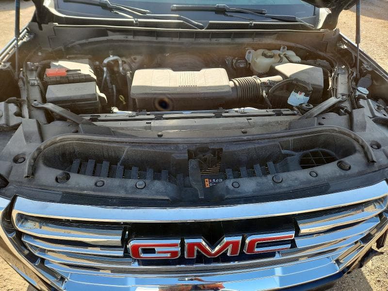 2023 GMC YUKON SLT 11