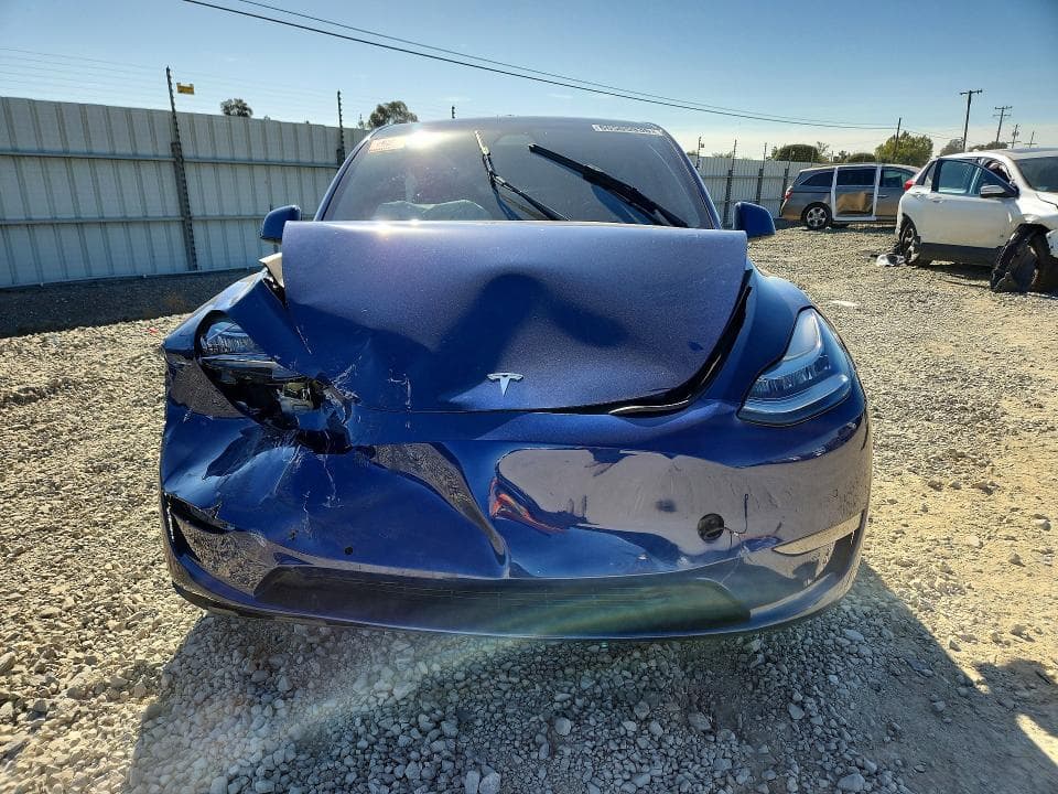 2022 TESLA MODEL Y 5