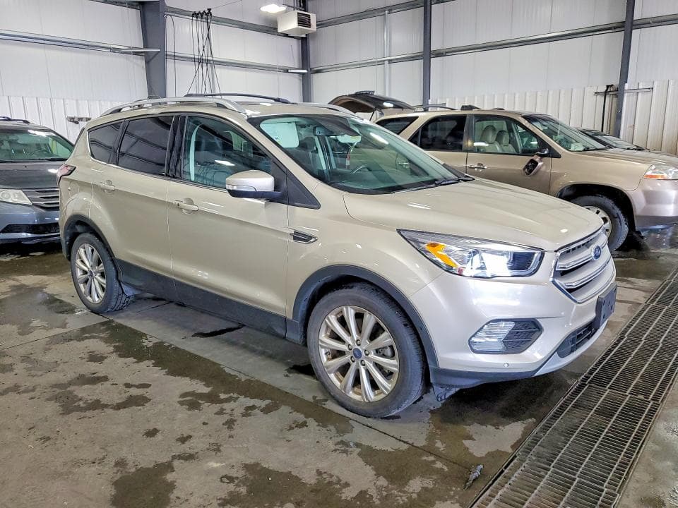 2018 FORD ESCAPE TITANIUM 4