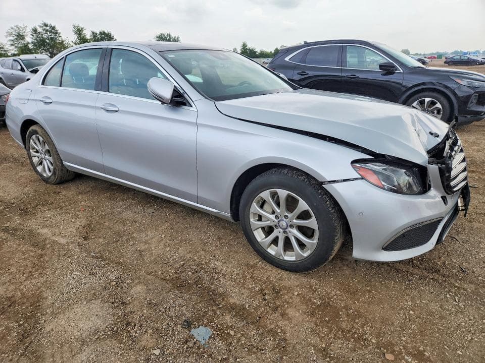 2017 MERCEDES-BENZ E 300 4MATIC 4