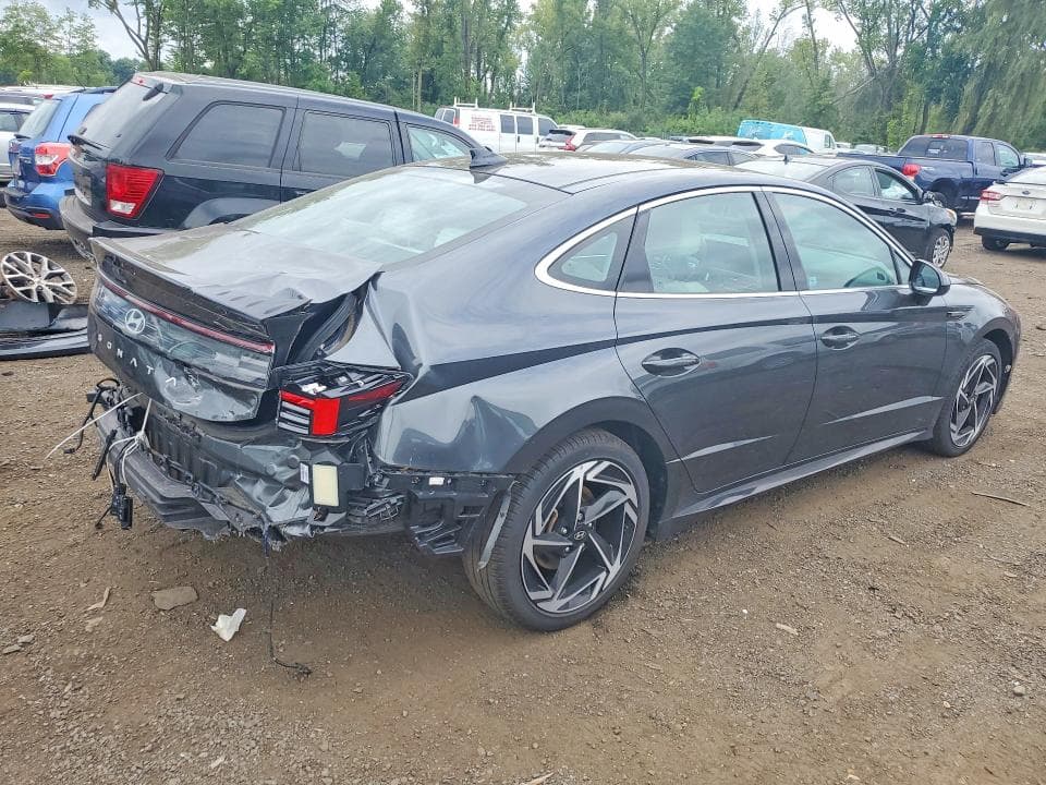 2024 HYUNDAI SONATA SEL 3
