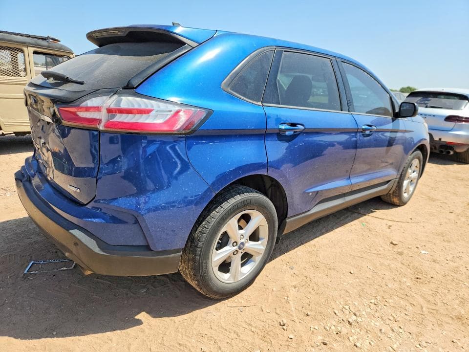 2020 FORD EDGE SE 3