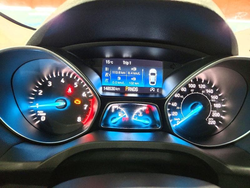 2017 FORD ESCAPE SE 9