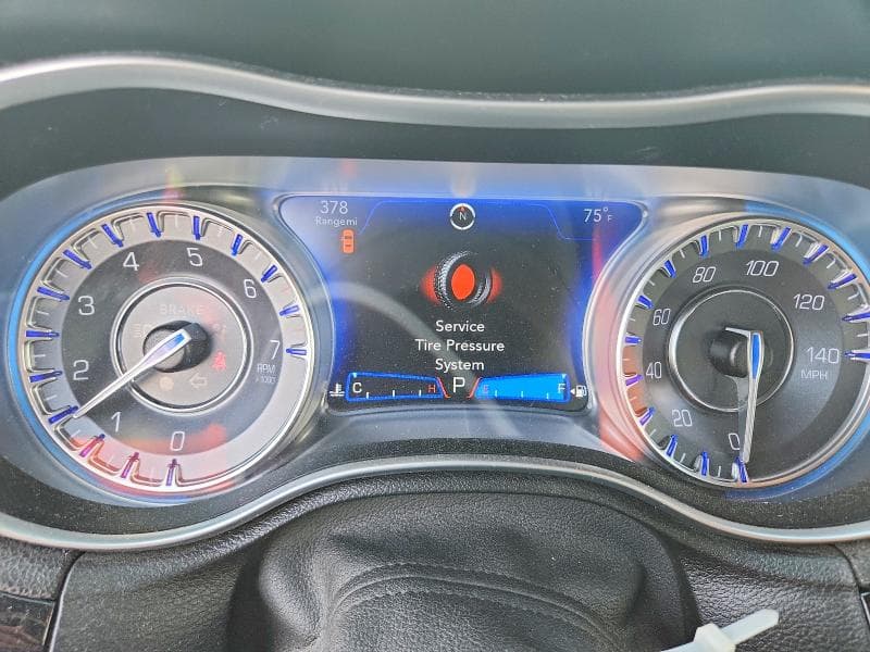 2021 CHRYSLER 300 S 9