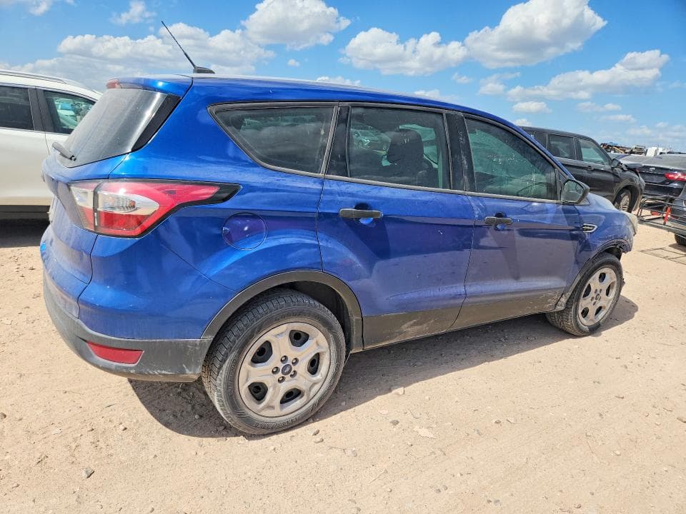 2017 FORD ESCAPE S 3