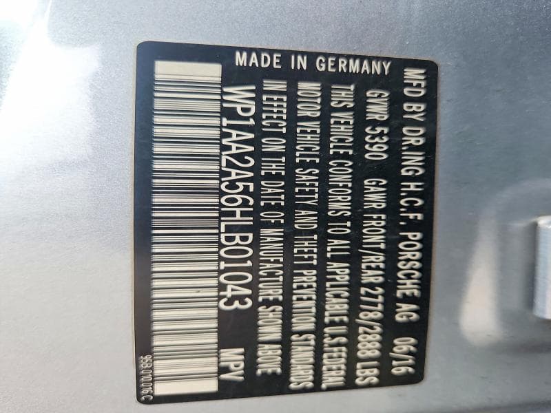 2017 PORSCHE MACAN 13