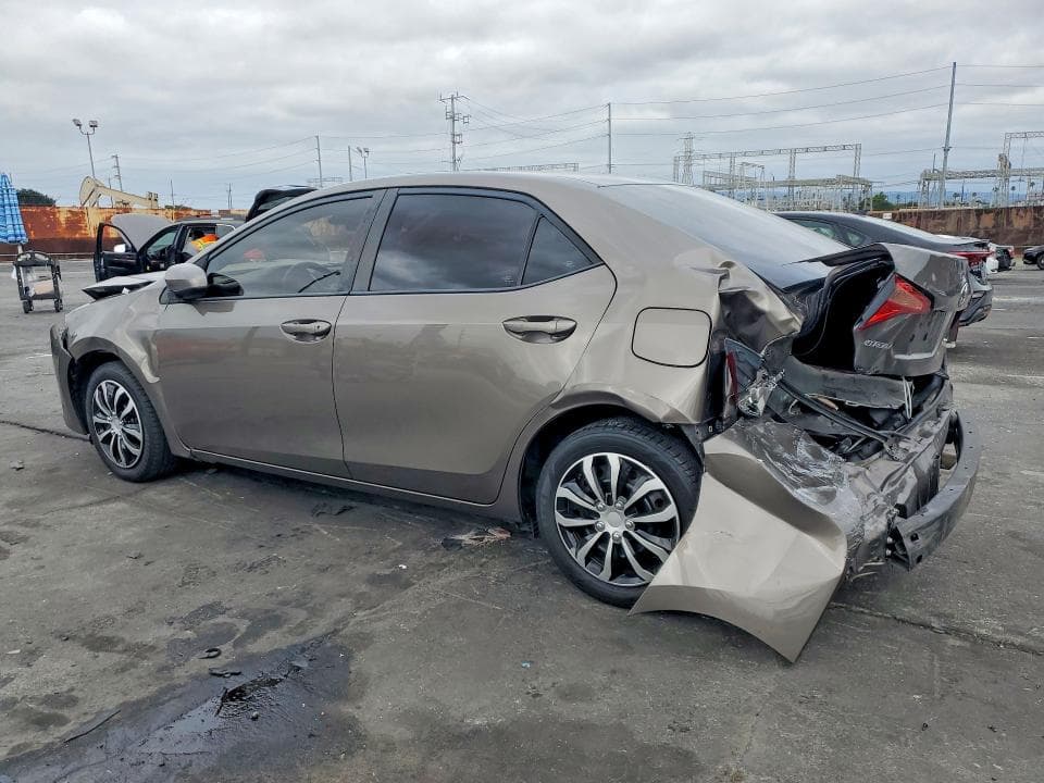 2019 TOYOTA COROLLA LE 2