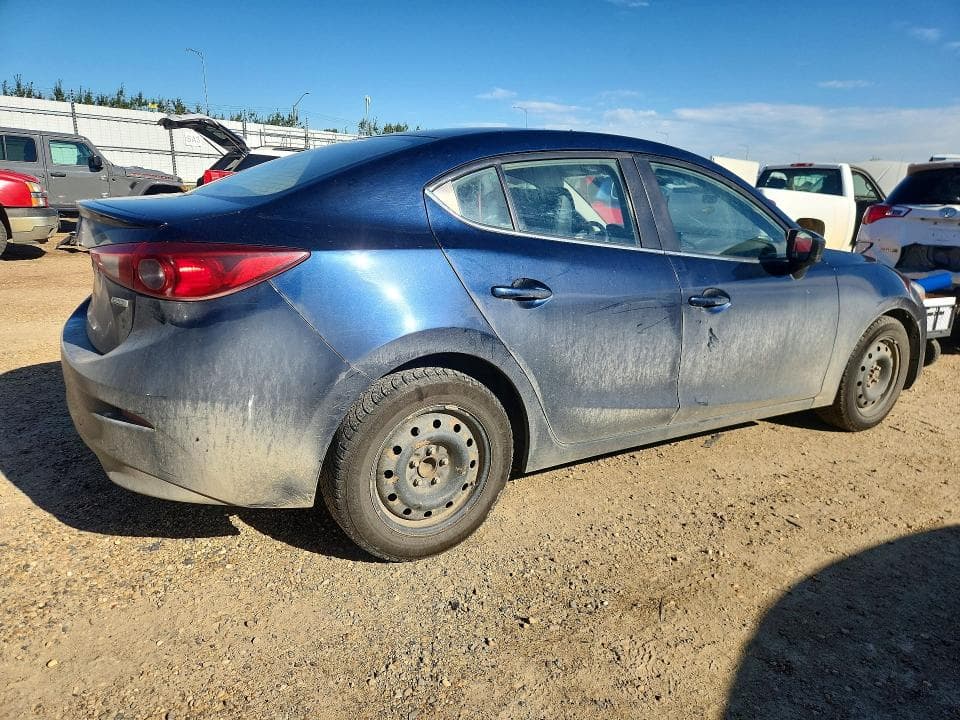 2017 MAZDA 3 SE 3