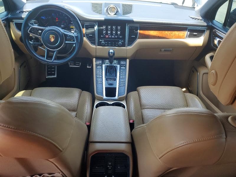 2017 PORSCHE MACAN 8