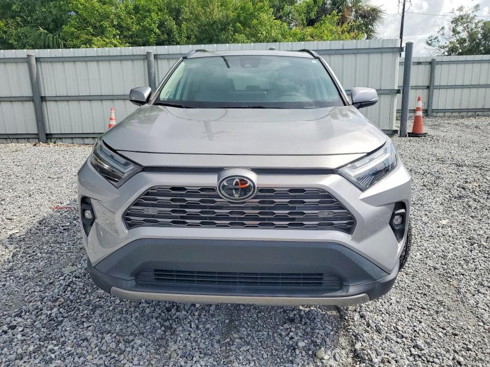 2023 TOYOTA RAV4 LIMITED 5