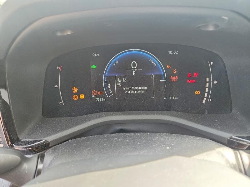 2025 TOYOTA CAMRY LE 9
