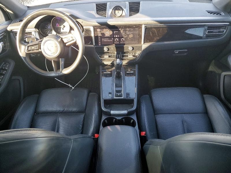 2022 PORSCHE MACAN 8