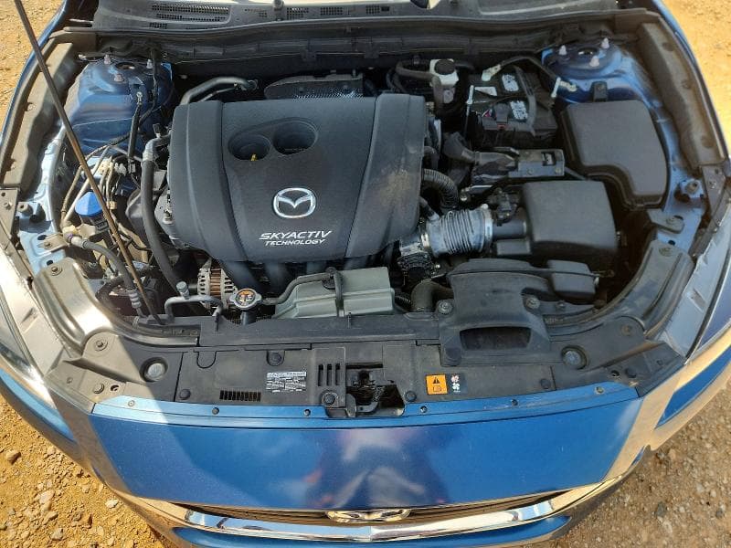 2018 MAZDA 3 TOURING 11