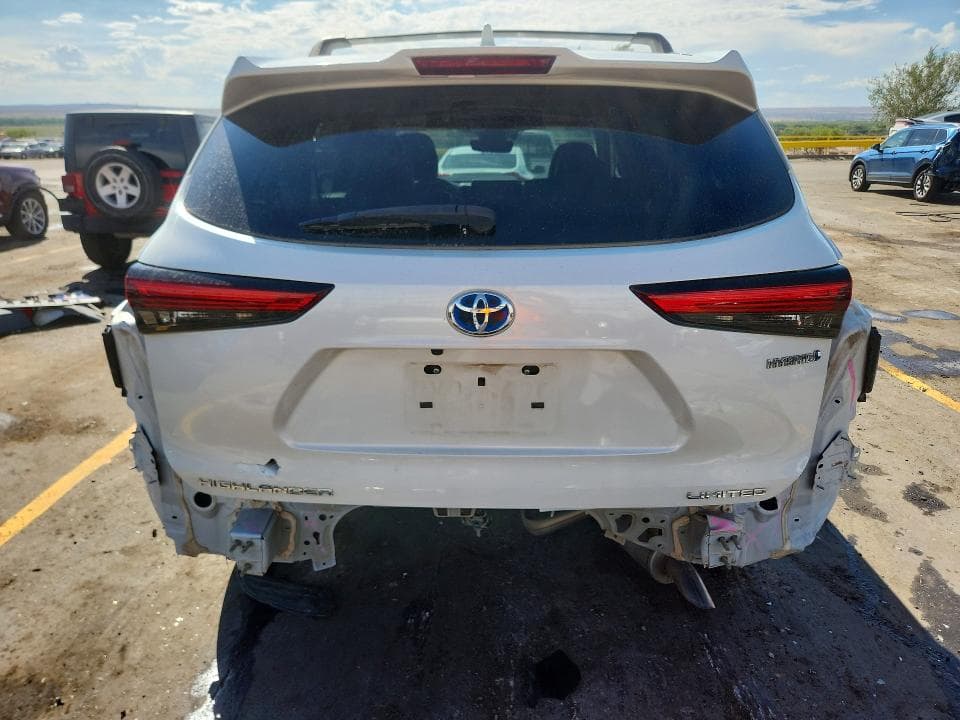 2020 TOYOTA HIGHLANDER HYBRID LIMITED 6