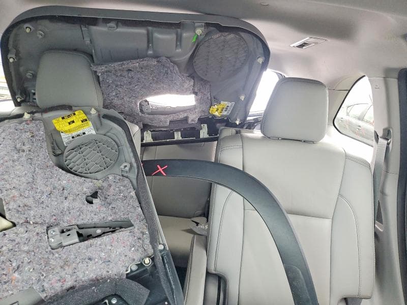 2019 TOYOTA HIGHLANDER XLE 10