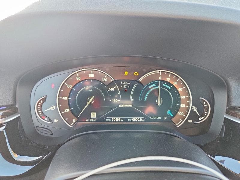 2019 BMW 530E 9