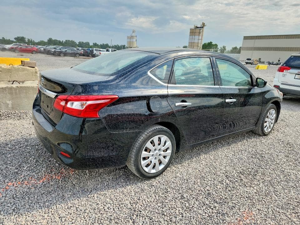 2019 NISSAN SENTRA S 3