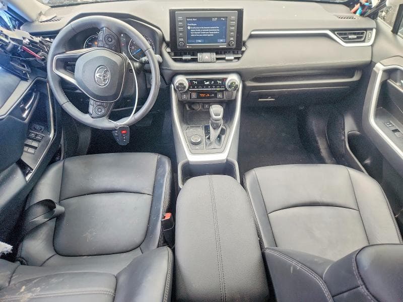 2022 TOYOTA RAV4 XLE PREMIUM 8