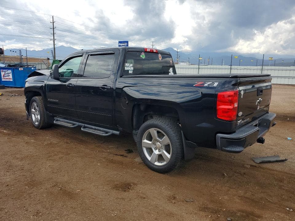 2018 CHEVROLET SILVERADO K1500 LT 2