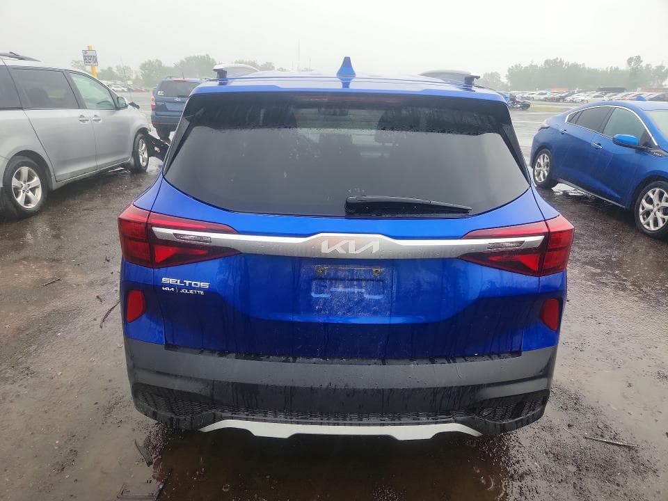 2022 KIA SELTOS LX 6