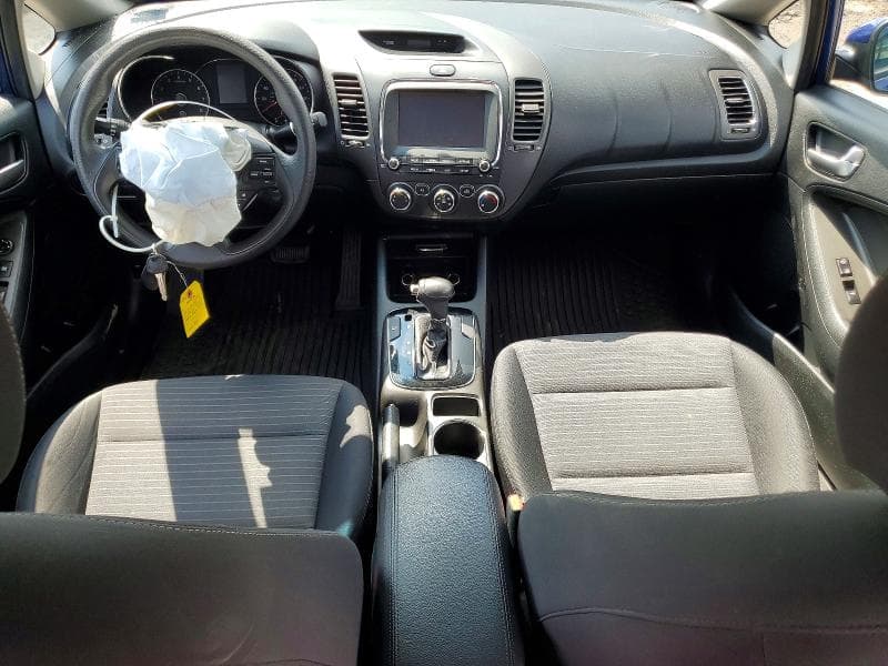 2018 KIA FORTE LX 8